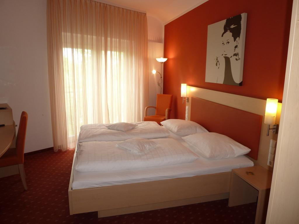 Gasthof Zum Bad Langenau Room photo